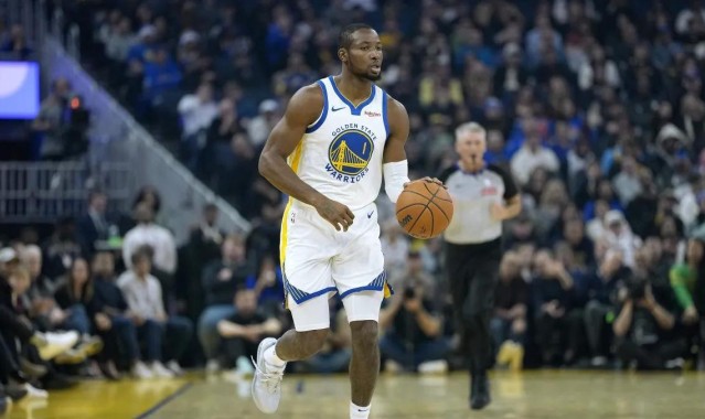 开云平台-波什谈库明加：勇士要么交易、要么派他上场，别白白浪费别人天赋