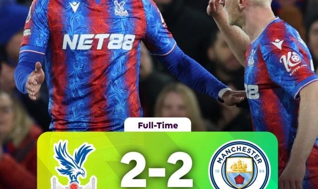 体育直播-【英超】水晶宫2比2十人曼城，里科·刘易斯被罚下