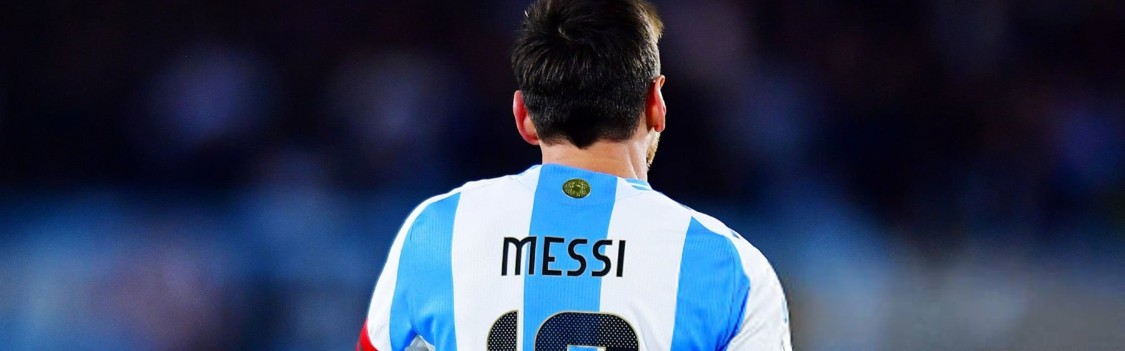 官方网站-同行评10号位排名：梅西历史第一！马拉多纳第七、贝利第八！