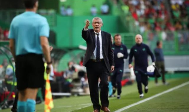 开云体育-费尔南多·桑托斯执教葡萄牙满百战 C罗最给力！