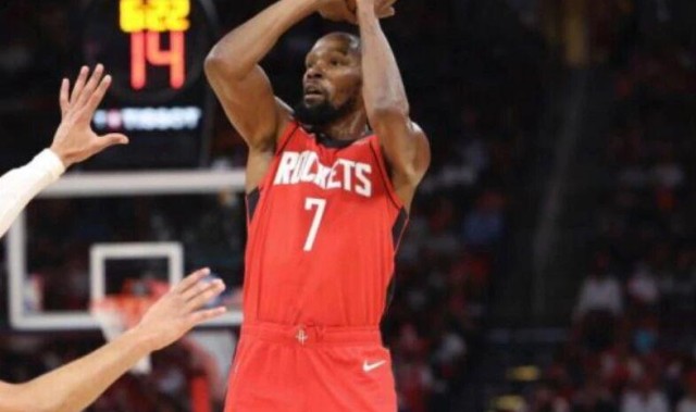 体育娱乐-杜兰特强拆东部第一活塞：犹豫就会败北