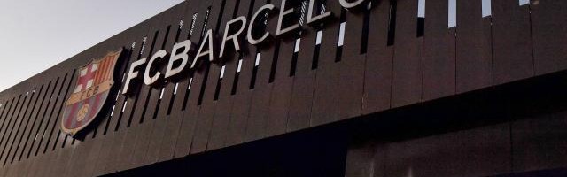 体育娱乐-欧足联调查巴萨“裁判门” 若违规巴萨将遭欧战禁赛