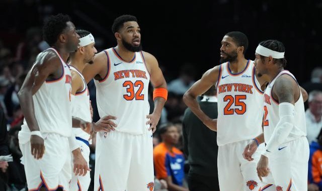 开云官方-布朗森伤停催生新体系 纽约快打旋风逆势求生