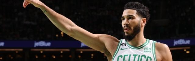 绿军大胜篮网却暗藏隐患 铁人塔图姆也得多歇歇？