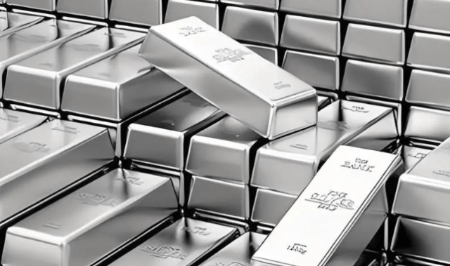 体育平台-国际银价距历史高点累计跌幅一度近50%