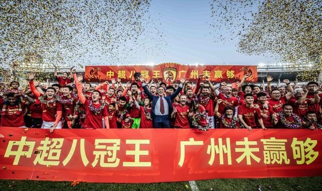 体育娱乐-三十年内三个霸主倒塌 揭示中国足球职业体系失败