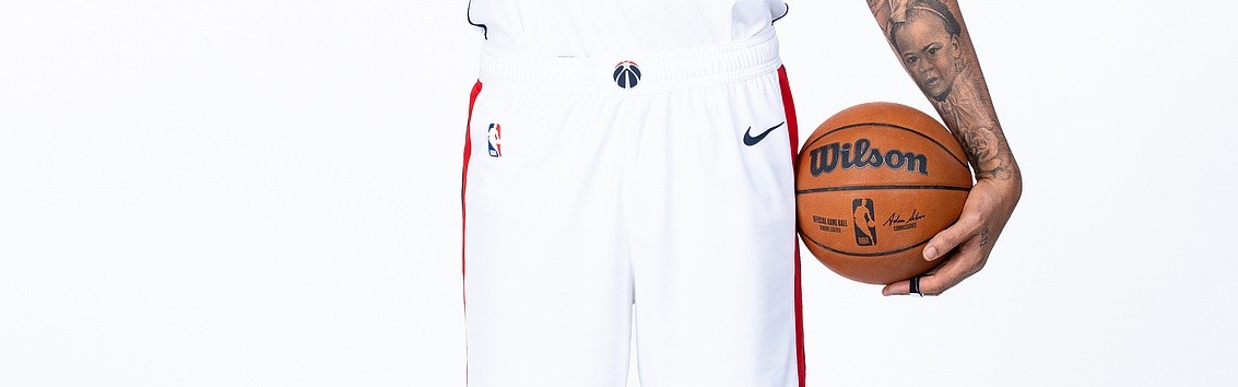 体育娱乐-皮尔斯：明年奇才会比步行者强 浓眉比他们都厉害 杨和哈利一档